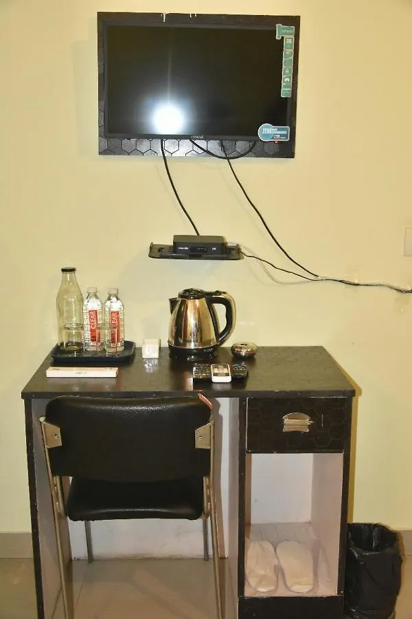 Hotel Yug Residency Benares 3*,  India